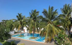 Reddalf'S Holiday Resorts